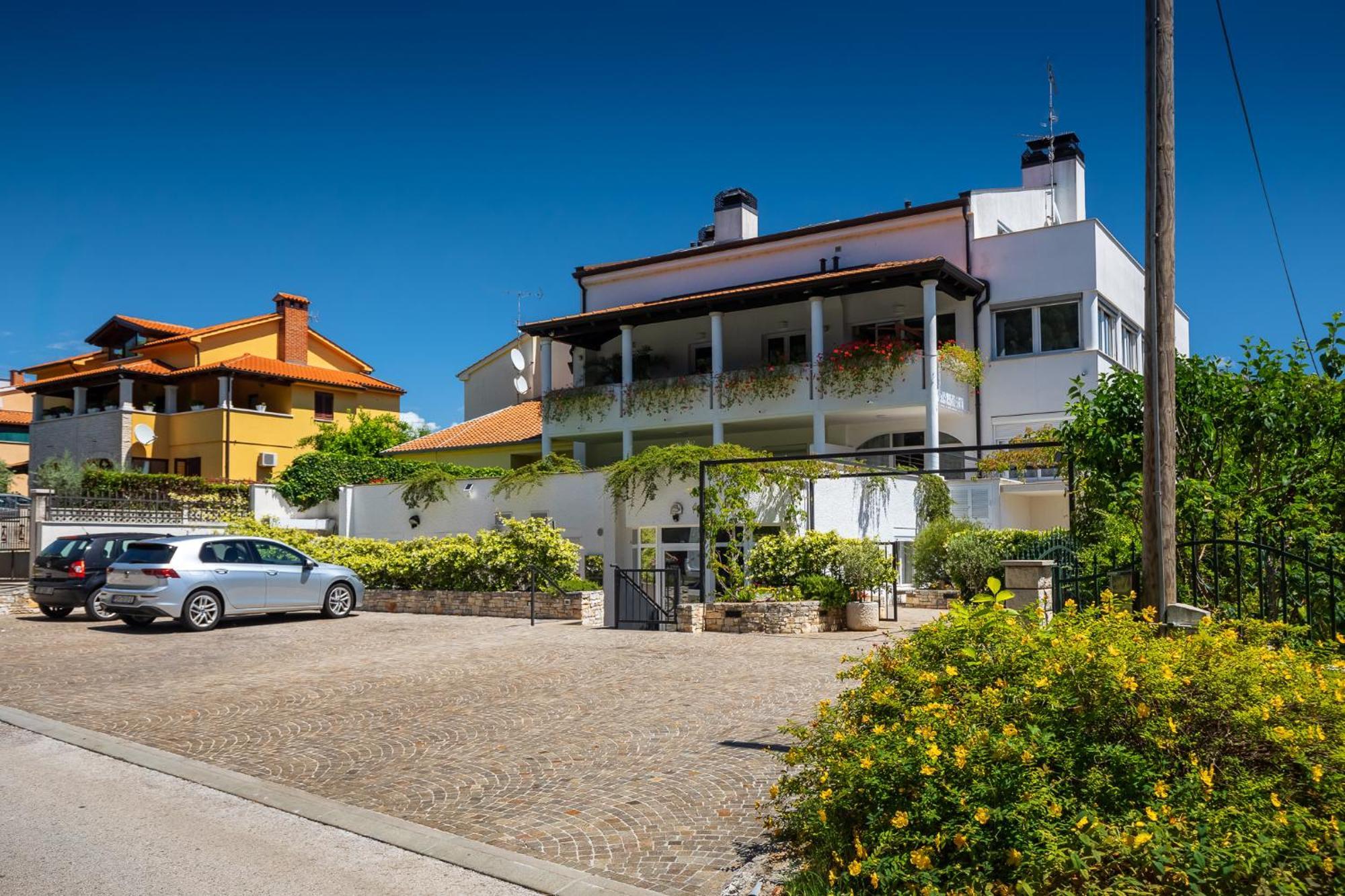Maras Premium Porec