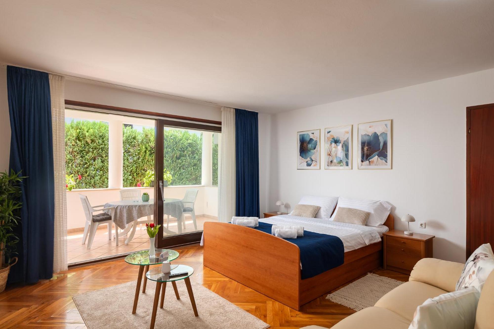 Apartment Maras Premium